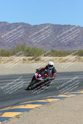 media/Mar-24-2025-Moto Forza (Mon) [[57ce5c5cff]]/1-Advanced Group/Session 3 (Turn 6 Inside)/